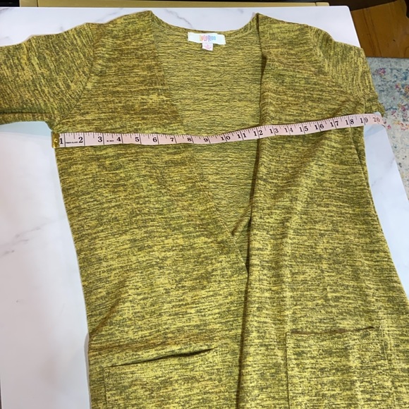LuLaroe Cardigan/Sweater with Pockets Long Sleeves size Small - Picture 13 of 13